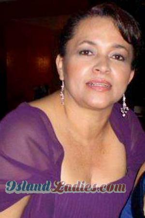 153443 - Olga Lucia Age: 63 - Colombia