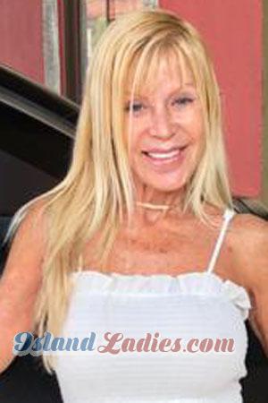 161182 - Honey Age: 66 - Costa Rica