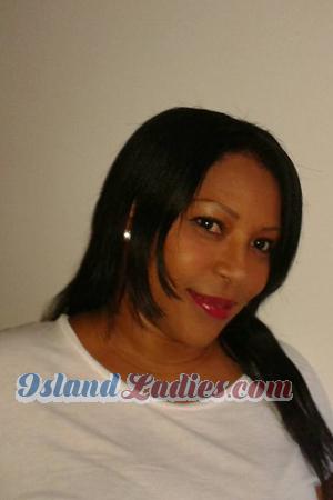 161840 - Yomary Age: 52 - Colombia