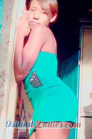 168315 - Lysney Age: 32 - Colombia