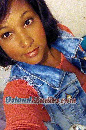 169465 - Karina Age: 32 - Colombia