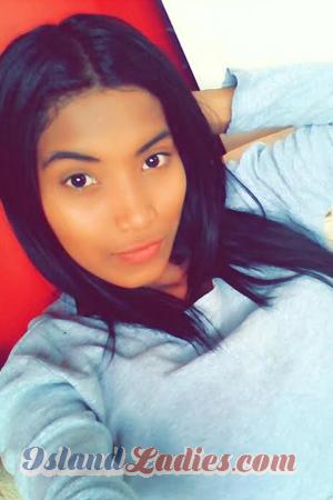 172467 - Yerardine Age: 27 - Venezuela