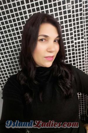 176033 - Adriana Age: 47 - Colombia