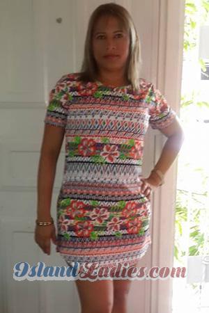 177102 - Nohemi Age: 44 - Colombia