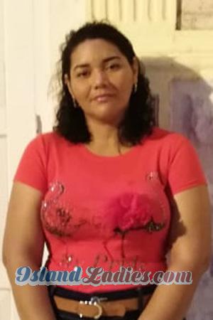 181055 - Geidyth Age: 47 - Colombia