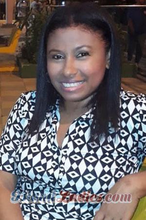 181315 - Zorayda Age: 45 - Colombia