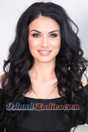 183242 - Viktoriya Age: 45 - Russia