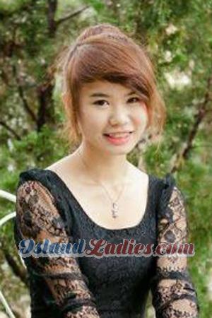 194690 - Thi Hong Ly Age: 33 - Vietnam