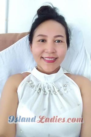 196093 - Saowwanee (Mee) Age: 54 - Thailand