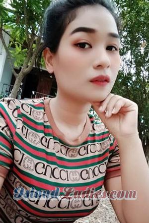 196587 - Chonlada Age: 34 - Thailand