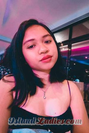 197562 - Lani Age: 25 - Philippines