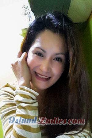 199385 - Maryrose Age: 38 - Philippines