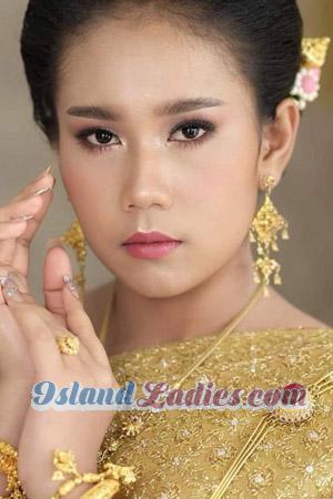 201624 - Pattamat Age: 24 - Thailand