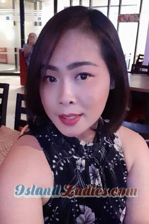 202060 - Chonlada Age: 46 - Thailand