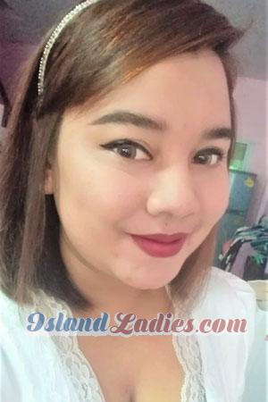 202324 - Manlika Age: 37 - Thailand