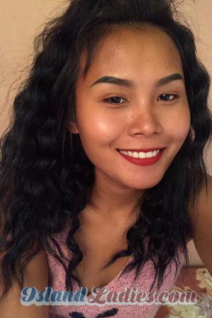 203219 - Montra Age: 28 - Thailand