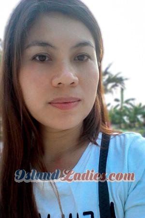 205593 - Adela Age: 42 - Philippines