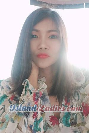 207973 - Tanyaporn Age: 42 - Thailand