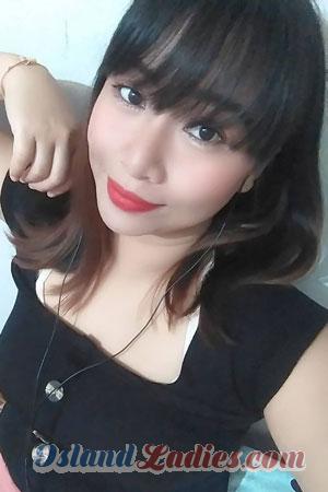208191 - Nitchanan Age: 40 - Thailand