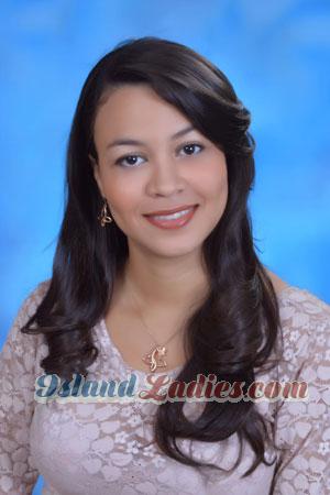 209819 - Thulie Age: 35 - Colombia