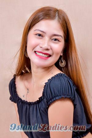 210555 - Shylyn Age: 31 - Philippines