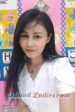 210567 - Thansiri Age: 47 - Thailand