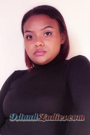 212035 - Shary Age: 34 - Colombia