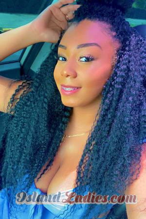 212546 - Rashi Age: 29 - Costa Rica