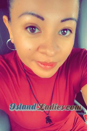 213348 - Margoth Age: 42 - Costa Rica