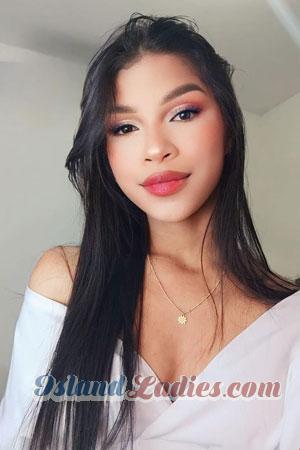 213616 - Gabriela Age: 24 - Colombia