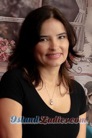 215745 - Tolia Age: 49 - Peru