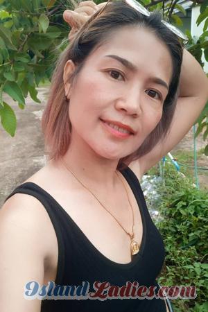 217367 - Kornkanok Age: 46 - Thailand
