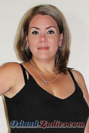 219511 - Karla Age: 46 - Costa Rica