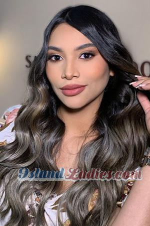 219557 - Yulieth Age: 29 - Colombia