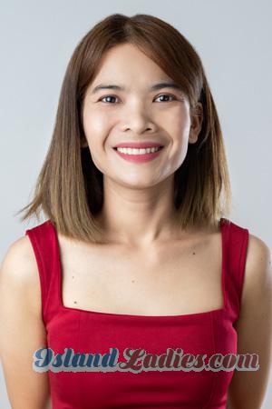 222504 - Suppaya Age: 41 - Thailand