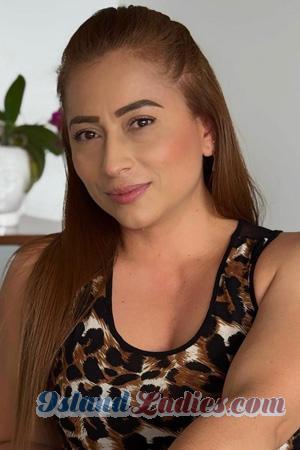 222710 - Carolina Age: 43 - Colombia