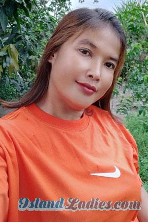 224011 - Puthea Age: 42 - Cambodia