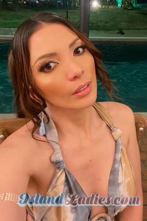 225432 - Laura Age: 35 - Colombia