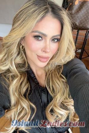 226543 - Adriana Age: 34 - Colombia