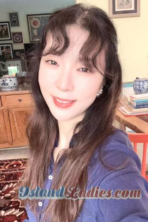 227217 - Eva Age: 55 - China