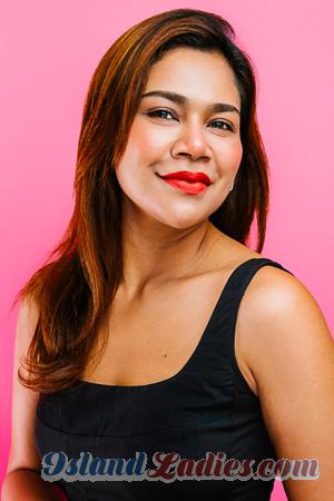 227311 - Pasinee Age: 34 - Thailand