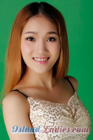 227326 - Fangfang Age: 34 - China