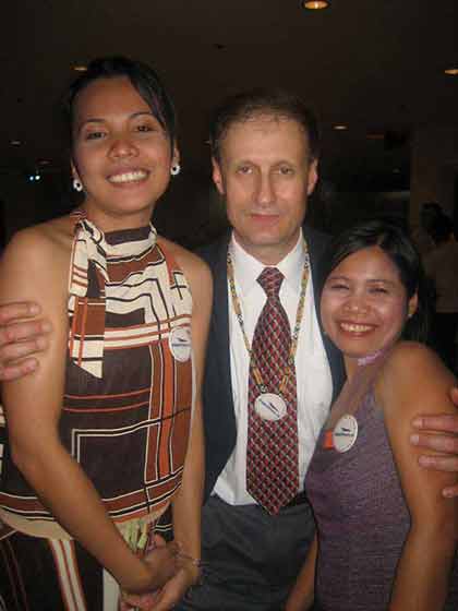 Single island ladies